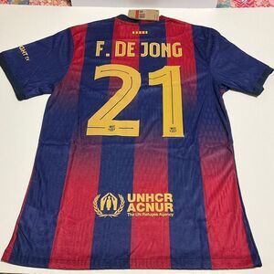 Nike Men’s Barcelona Football Club F. DeJong #21V Neck. L. Barca soccer spain